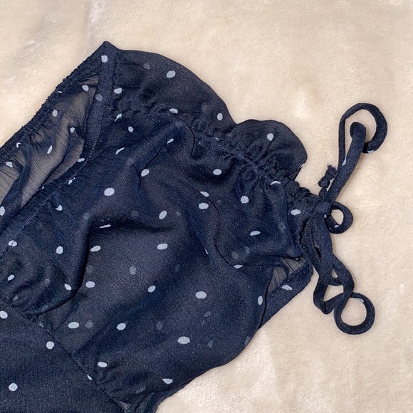 Abercrombie and Fitch Women’s Top - Picture 4 of 5